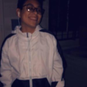 Meet your Posher, Gil